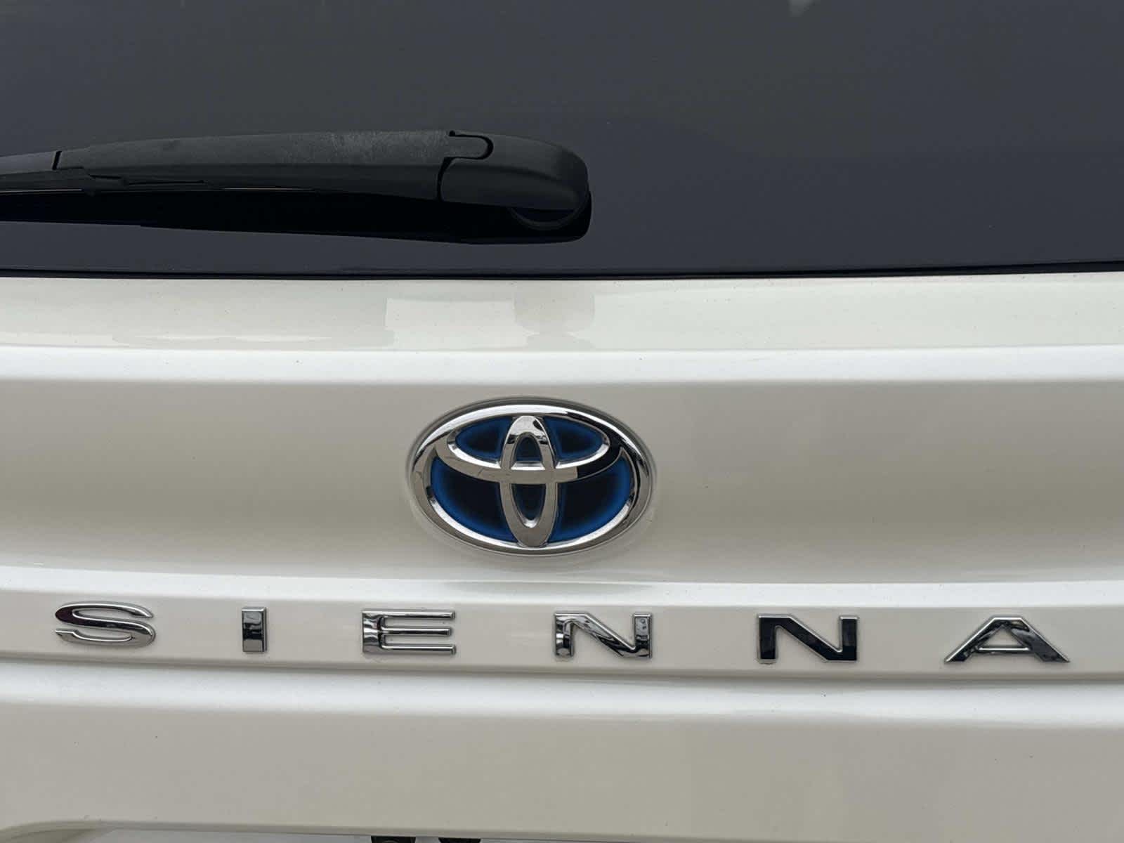 2021 Toyota Sienna Limited