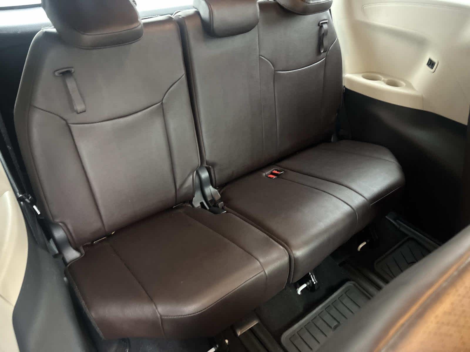 2021 Toyota Sienna Limited