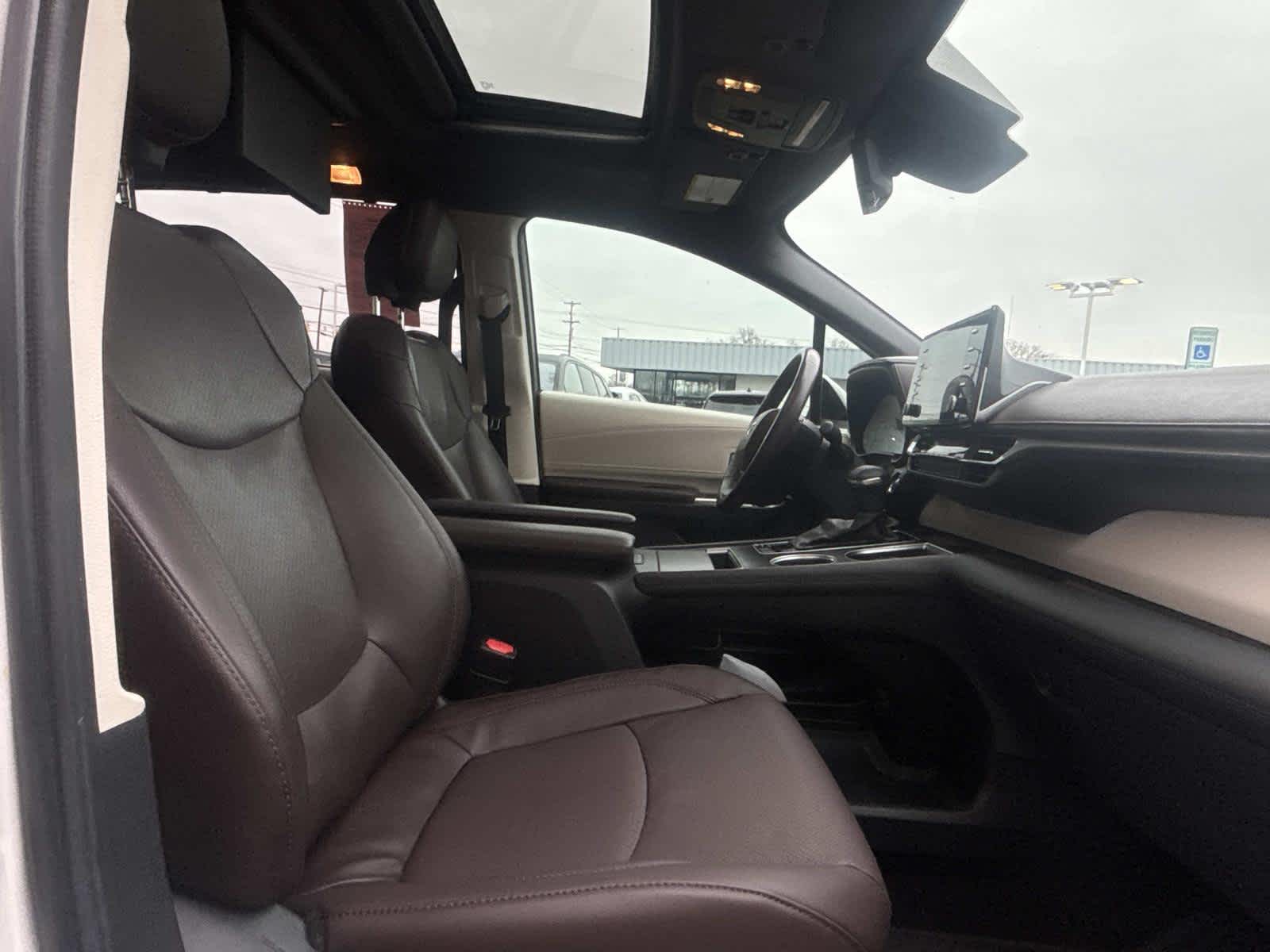 2021 Toyota Sienna Limited