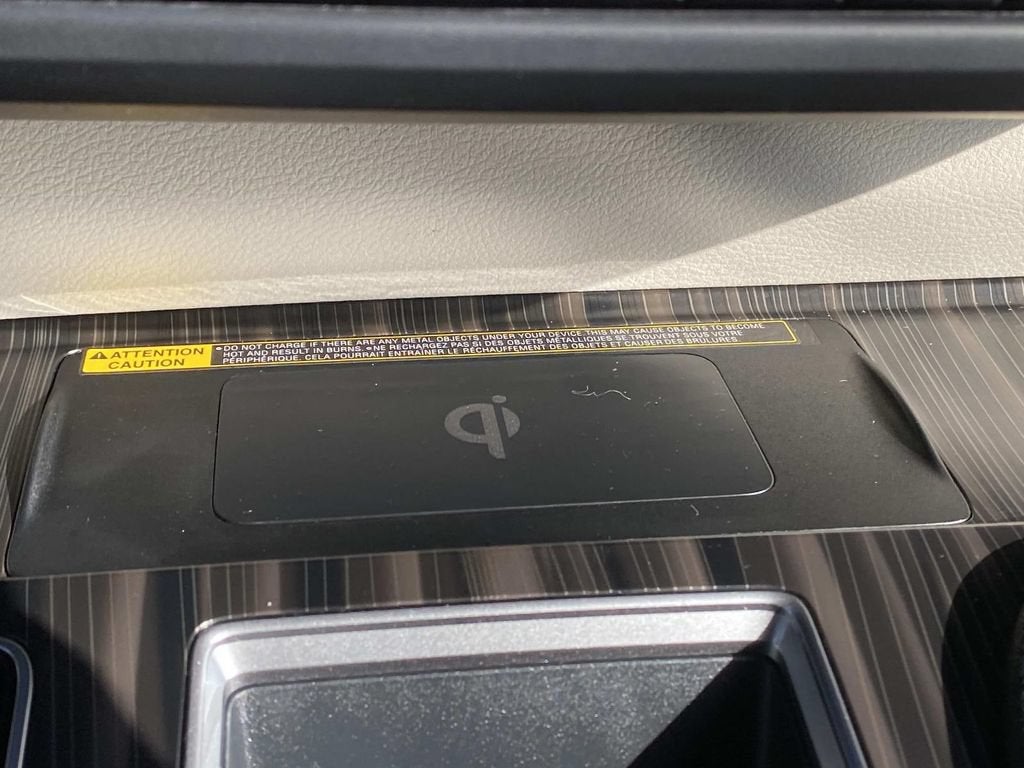 2022 Toyota Sienna Platinum