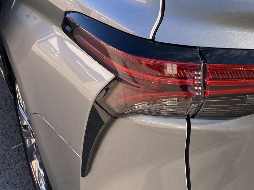 2022 Toyota Sienna Platinum