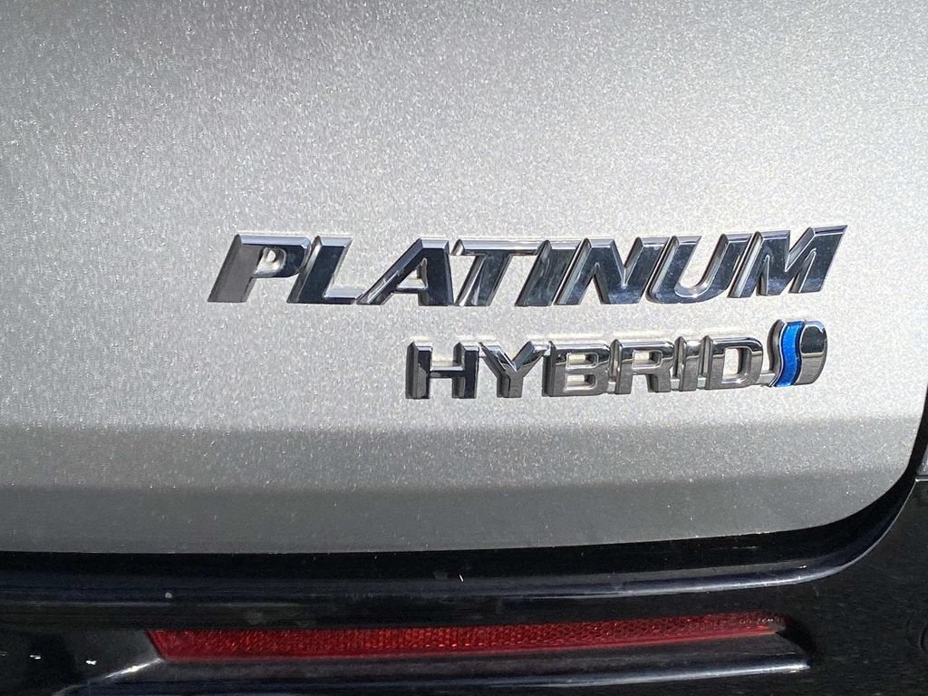 2022 Toyota Sienna Platinum