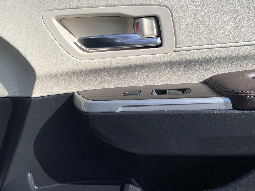 2022 Toyota Sienna Platinum