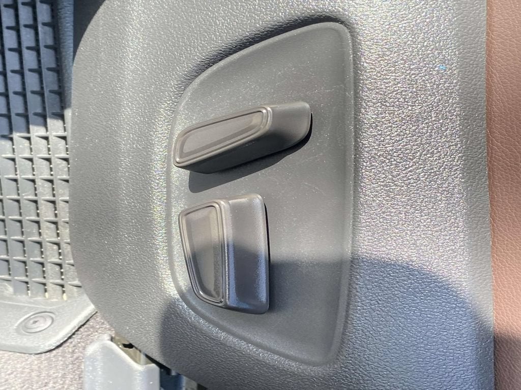 2022 Toyota Sienna Platinum