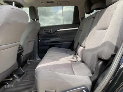 2019 Toyota Highlander LE