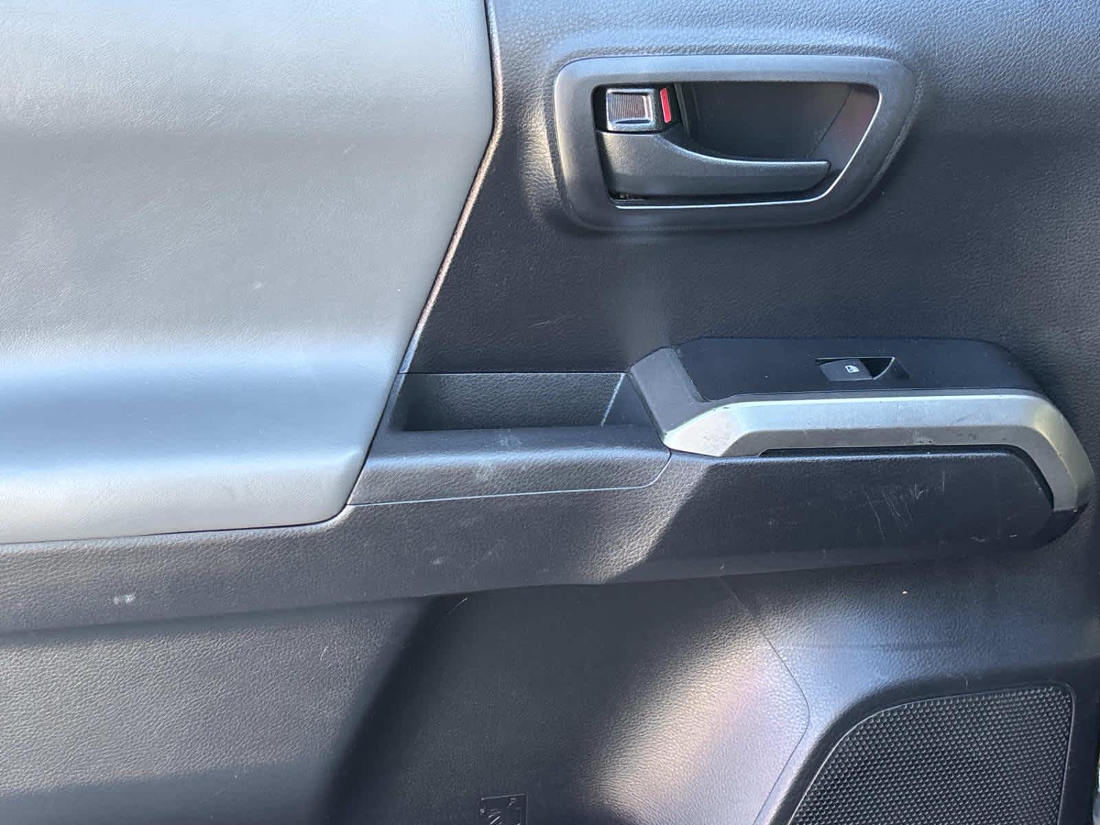 2020 Toyota Tacoma 2WD SR