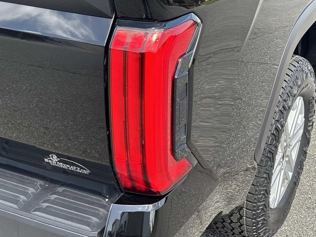 2025 Toyota Tundra 4WD SR