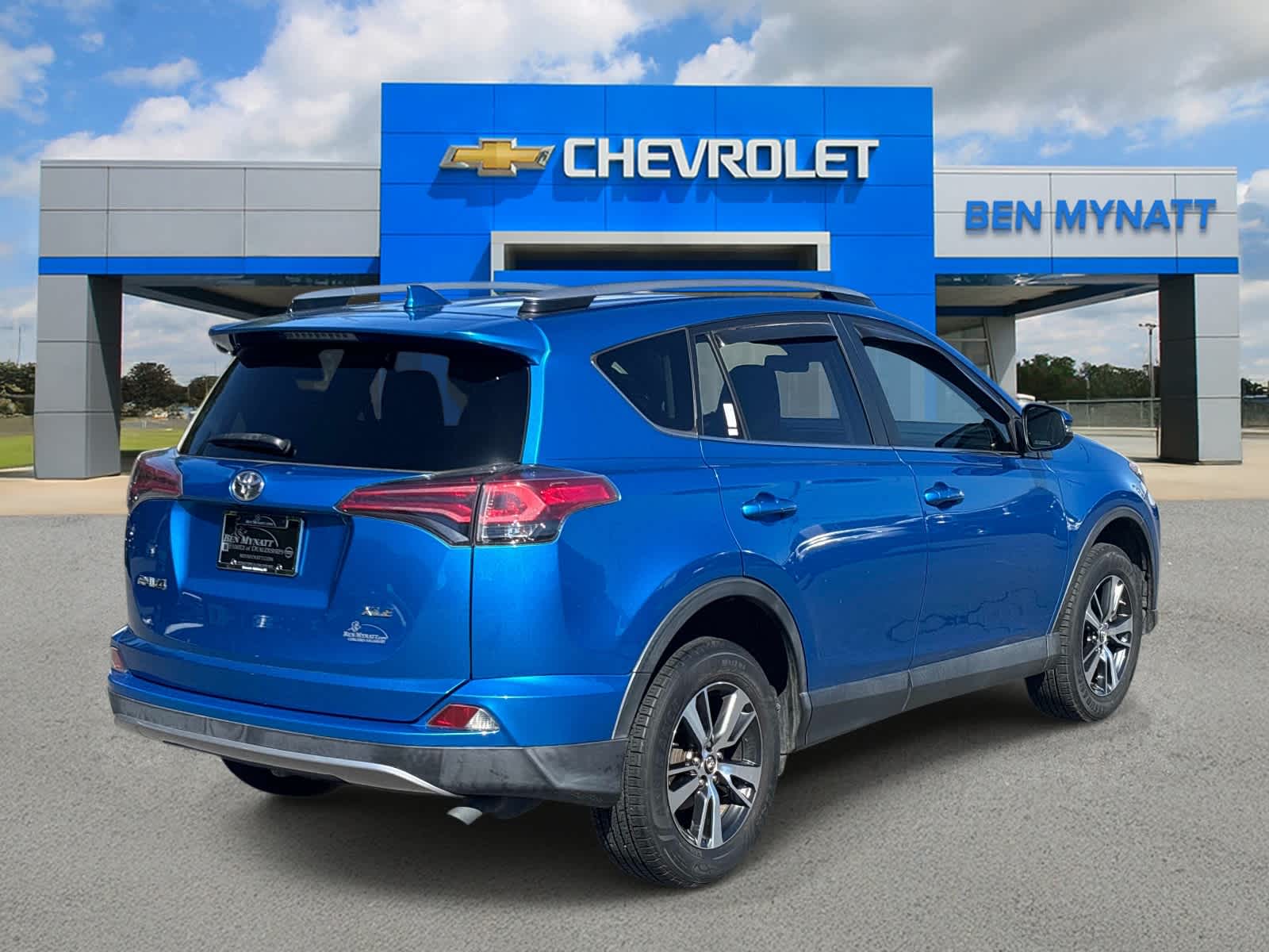 2018 Toyota RAV4 XLE