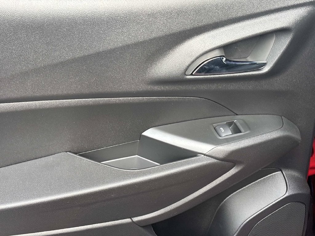 2026 Chevrolet Trax LT - Photo 27