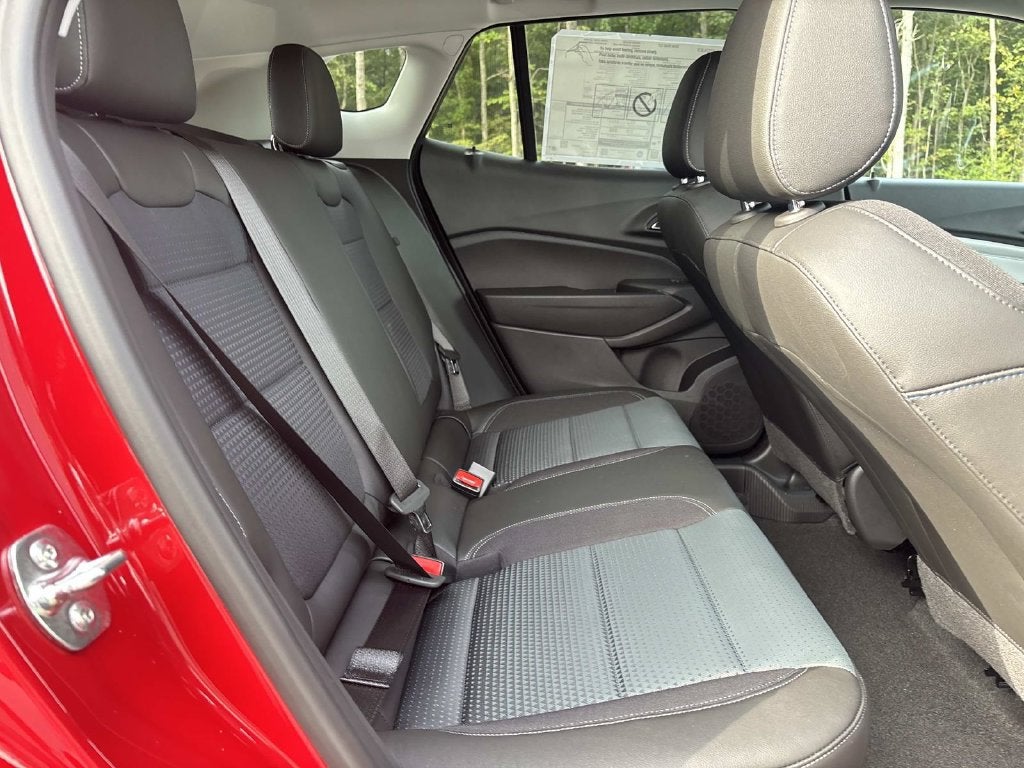 2026 Chevrolet Trax LT - Photo 41