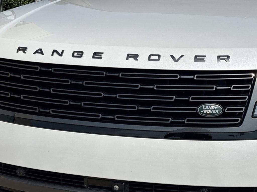 2023 Land Rover Range Rover SE