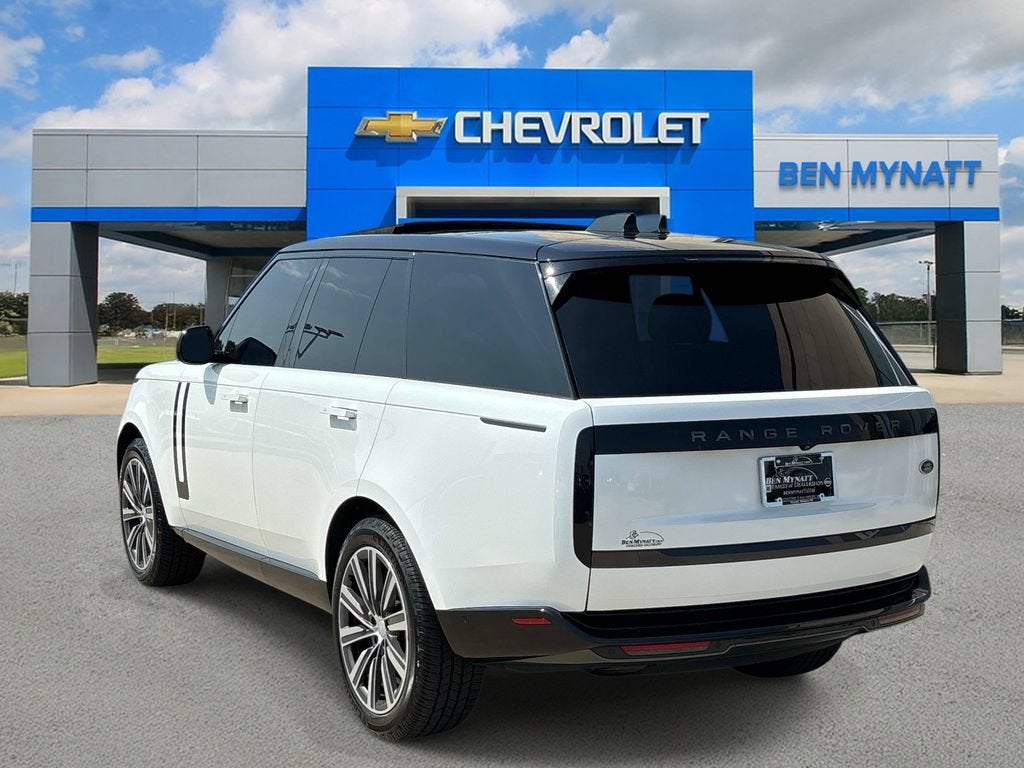 2023 Land Rover Range Rover SE
