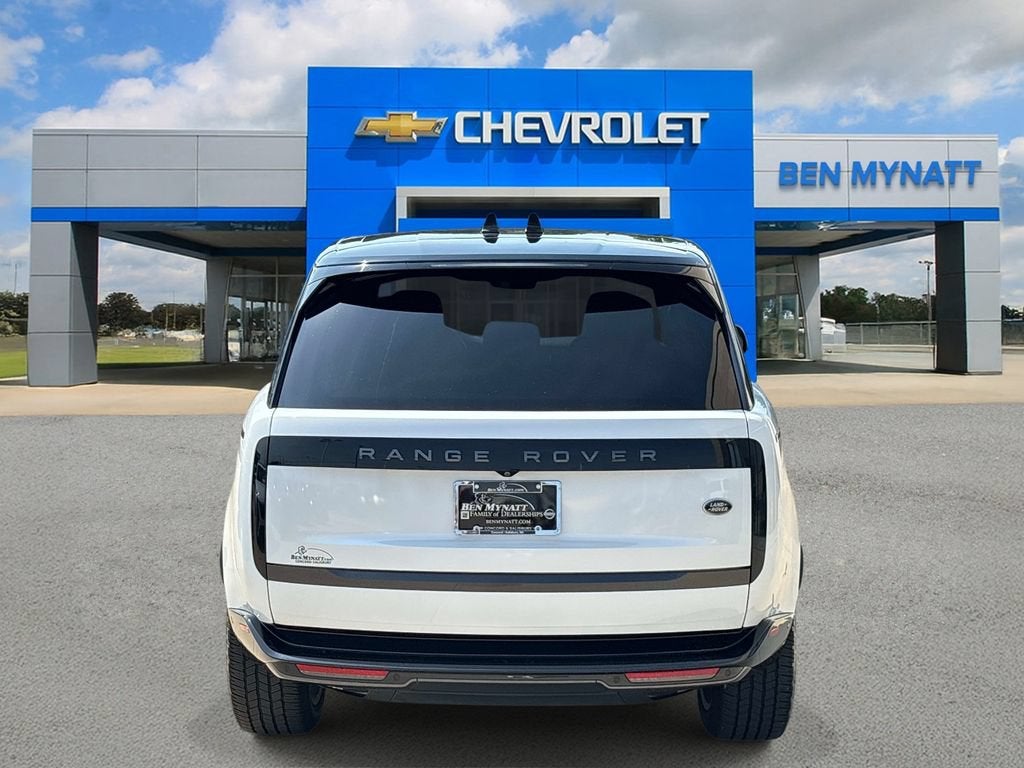 2023 Land Rover Range Rover SE