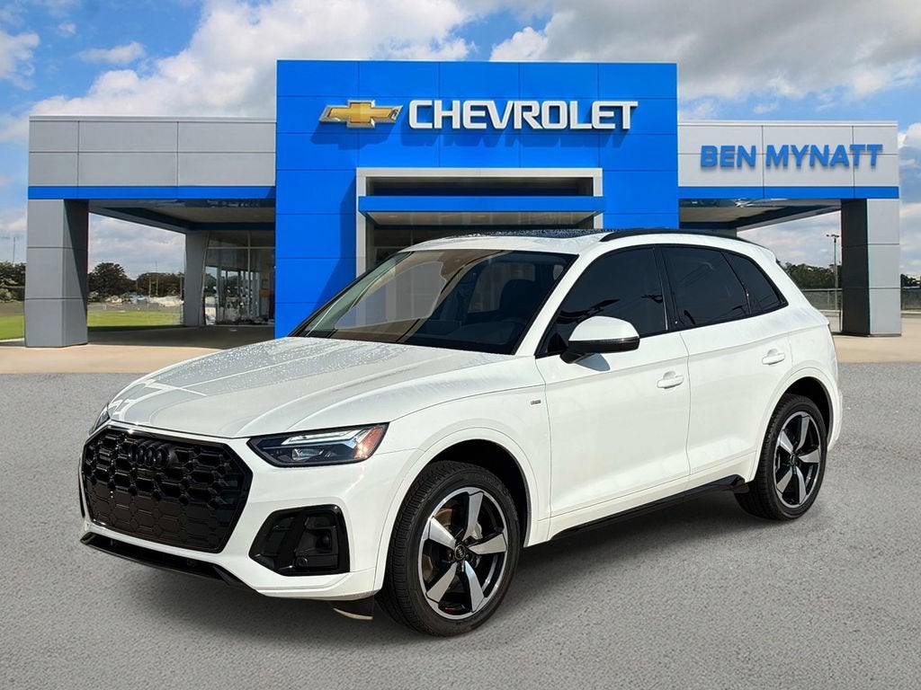 2023 Audi Q5 S line Premium Plus