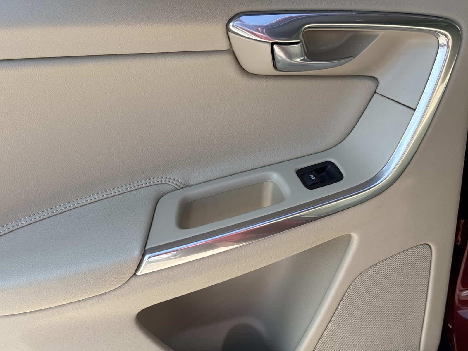2015 Volvo XC60 T5